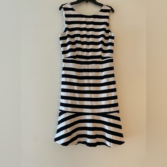 Banana Republic Navy & White Striped Fitted Dress - Picture 2 of 11